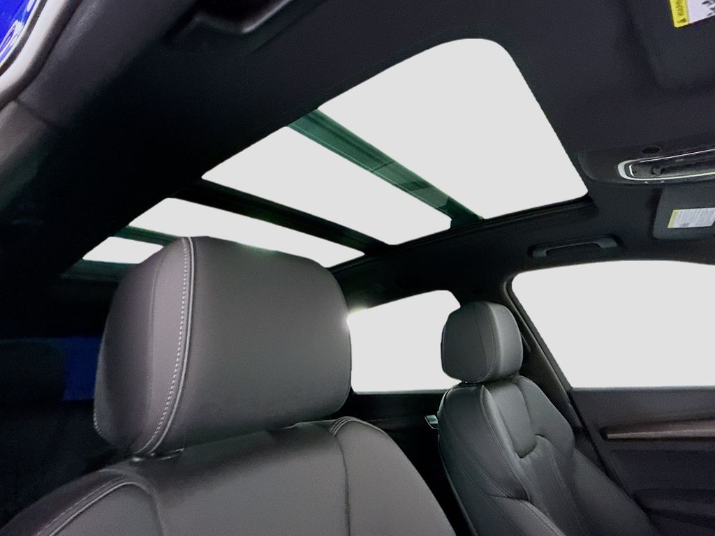 Thumbnail: 2025 Audi Q5 - 18