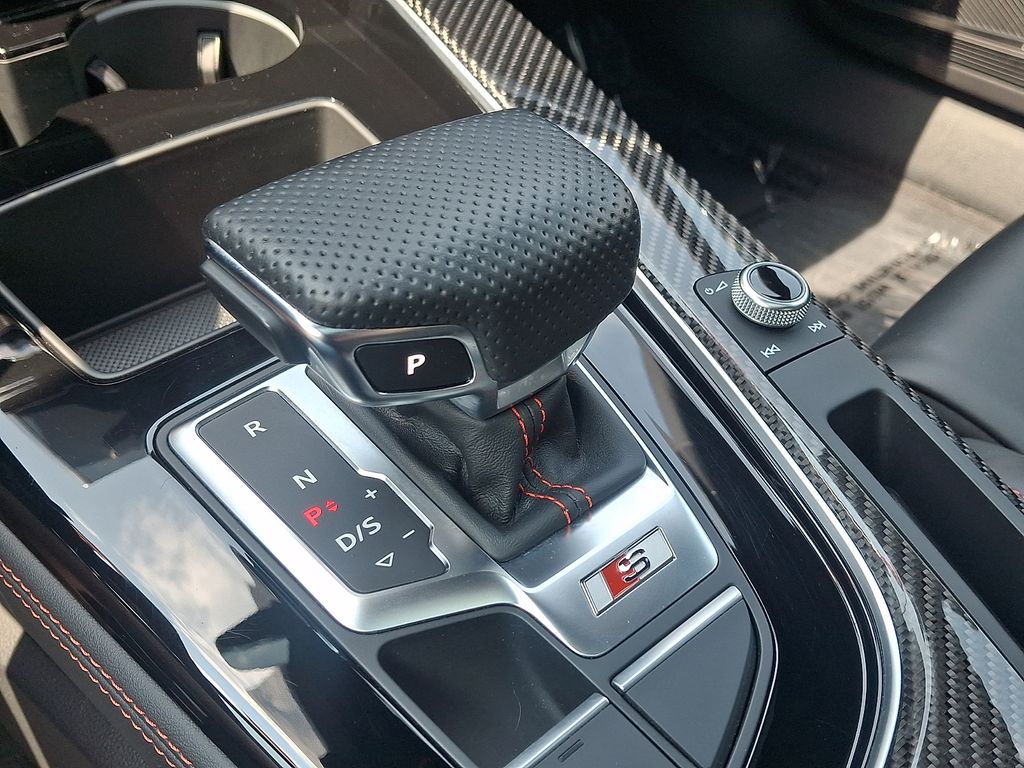Thumbnail: 2023 Audi S4 - 15