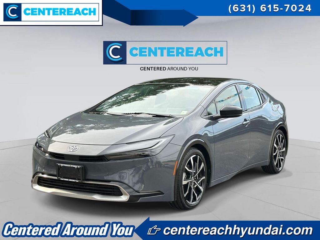 Guardian Gray 2023 Toyota Prius Prime Hatchback Front-Wheel Drive Continuously Variable Transmission