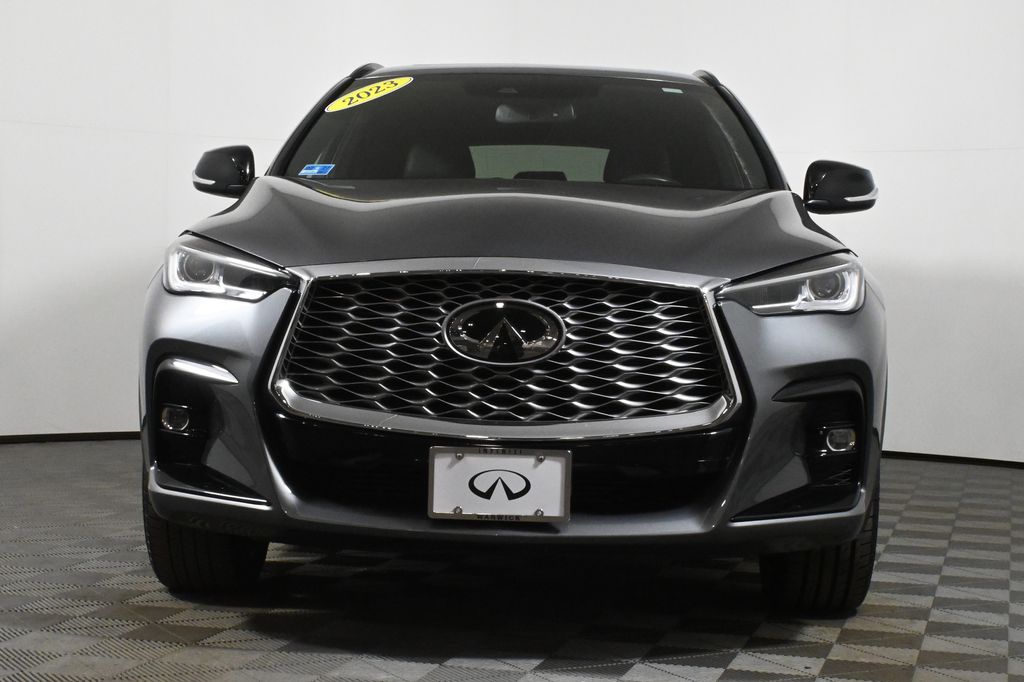 2023 INFINITI QX55 Luxe 10