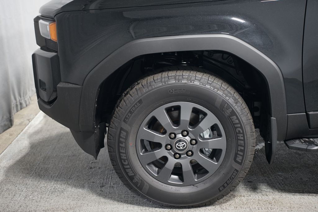 2025 Toyota Land Cruiser  5