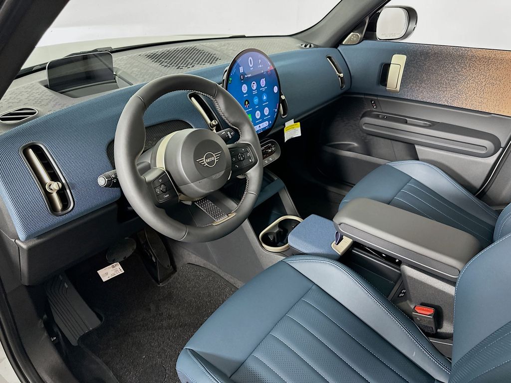 2025 MINI Cooper Countryman Base 9