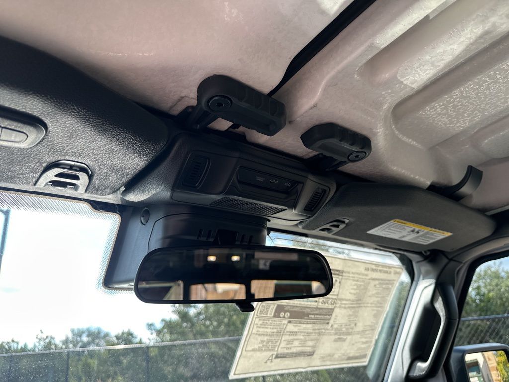 New Car 2025 Jeep Gladiator  For Sale Under $50,000 In Austin, Texas