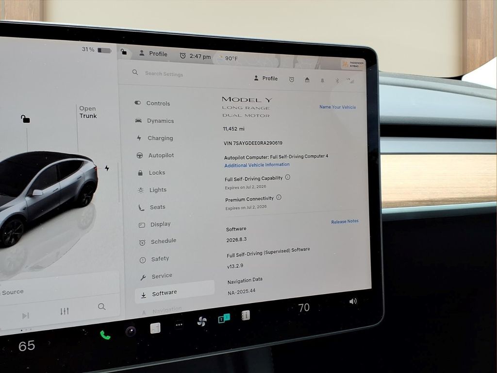 TeslaModel Y7