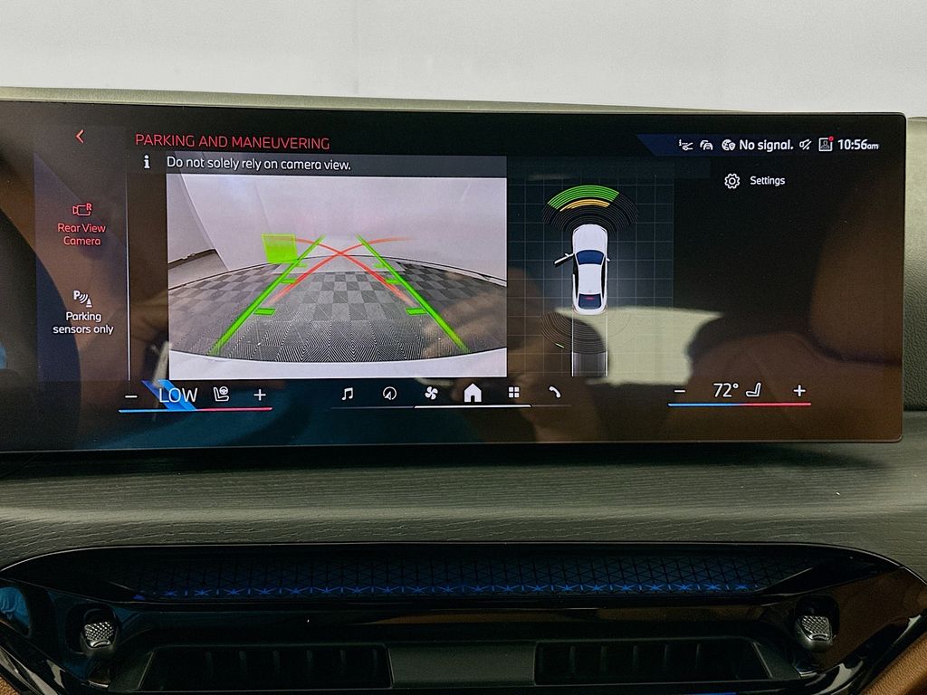 Thumbnail: 2026 BMW i4 - 13