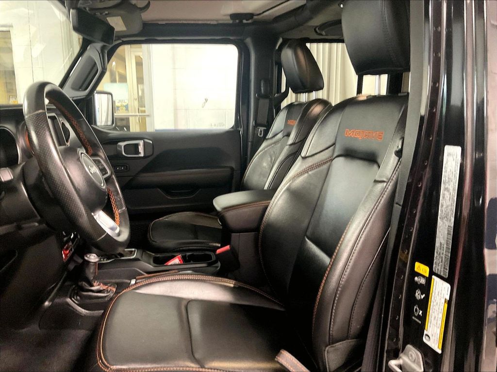 2021 Jeep Gladiator — photo 10