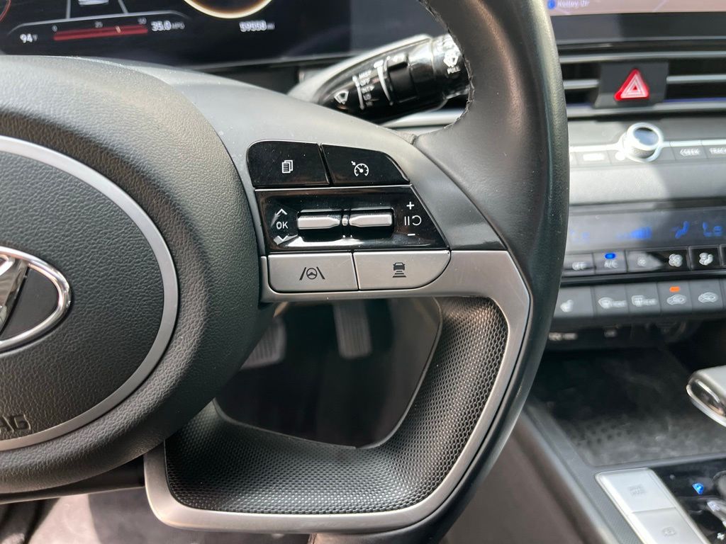Used Car 2021 Hyundai Elantra  Limited For Sale Under $25,000 In Georgetown, Texas