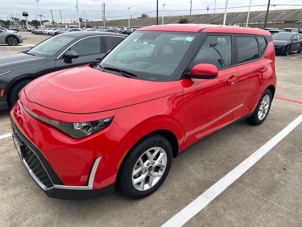 2025 Kia Soul LX Red at Community Kia