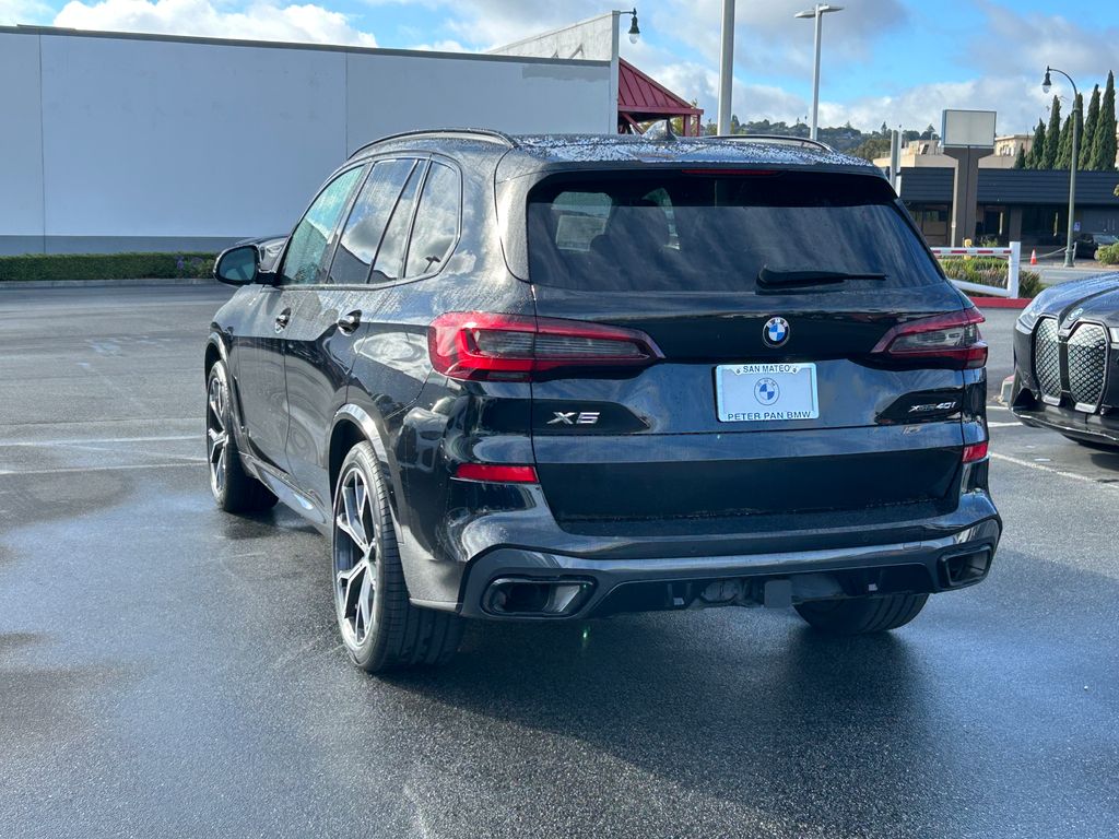 Thumbnail: 2023 BMW X5 - 3