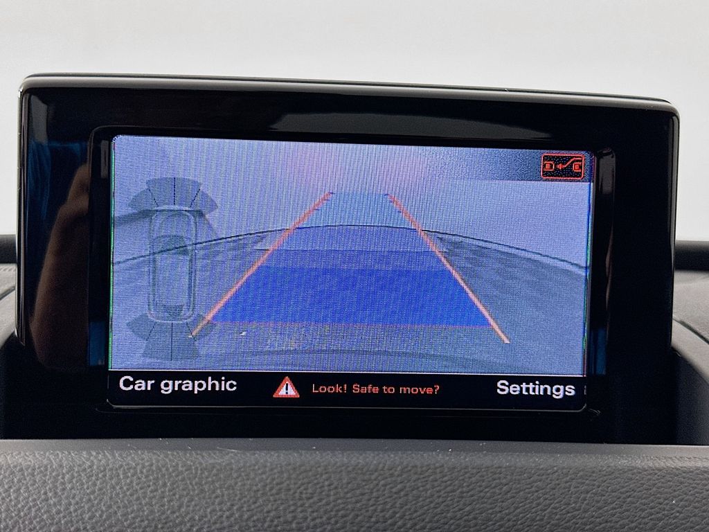 Thumbnail: 2018 Audi Q3 - 13