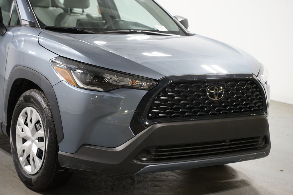 Thumbnail: 2025 Toyota Corolla Cross - 4