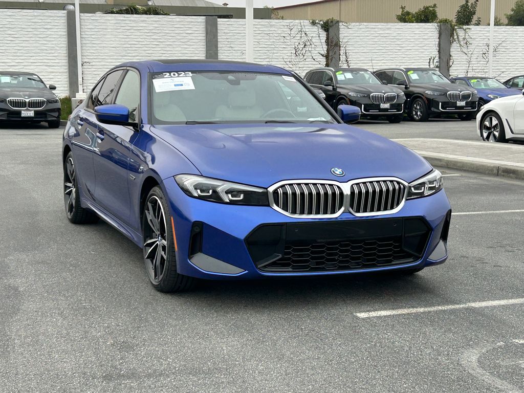 Thumbnail: 2023 BMW 3 Series - 7