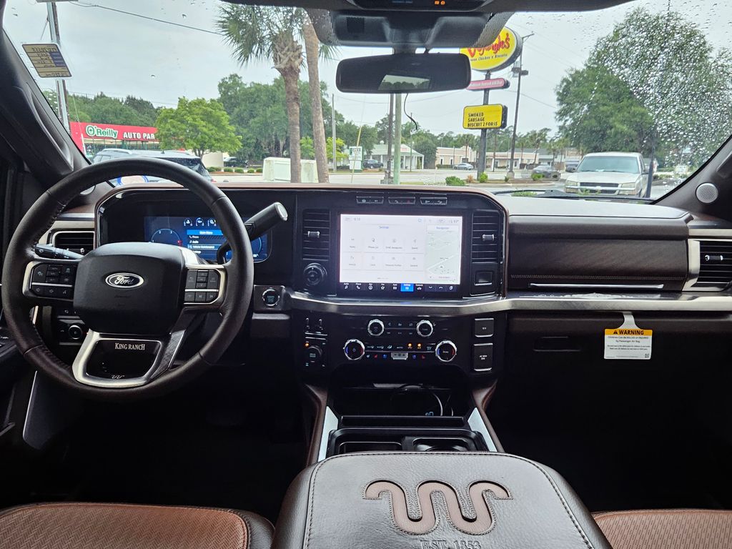 2024 Ford F-350SD King Ranch - 4