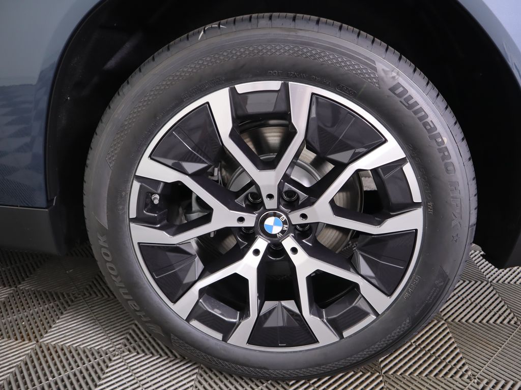 Thumbnail: 2026 BMW X3 - 32