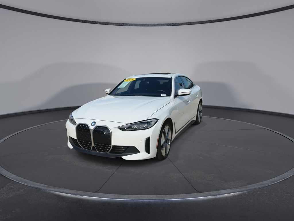 Thumbnail: 2023 BMW i4 - 4