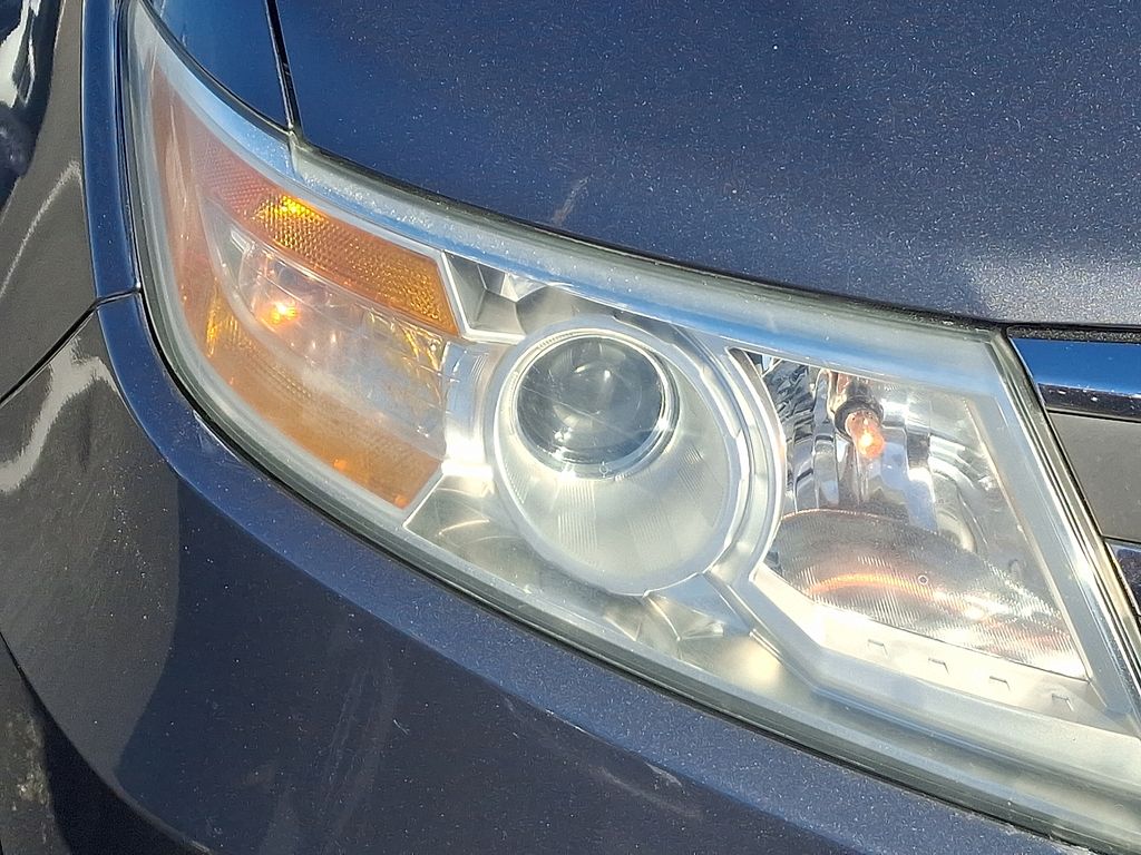 Thumbnail: 2012 Honda Odyssey - 9