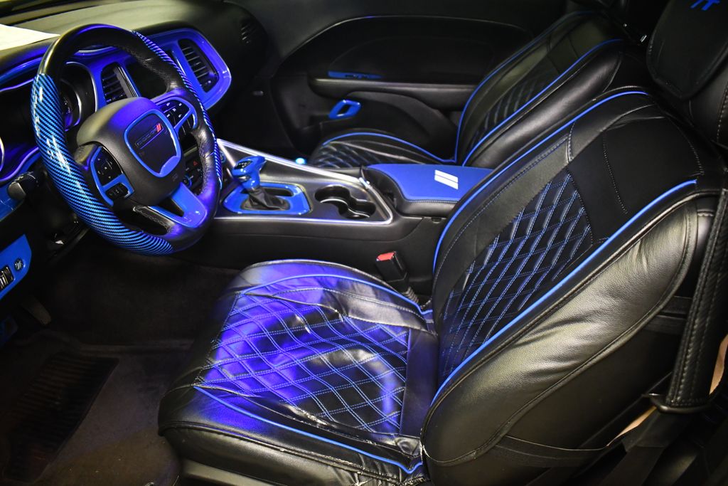 Thumbnail: 2018 Dodge Challenger - 25