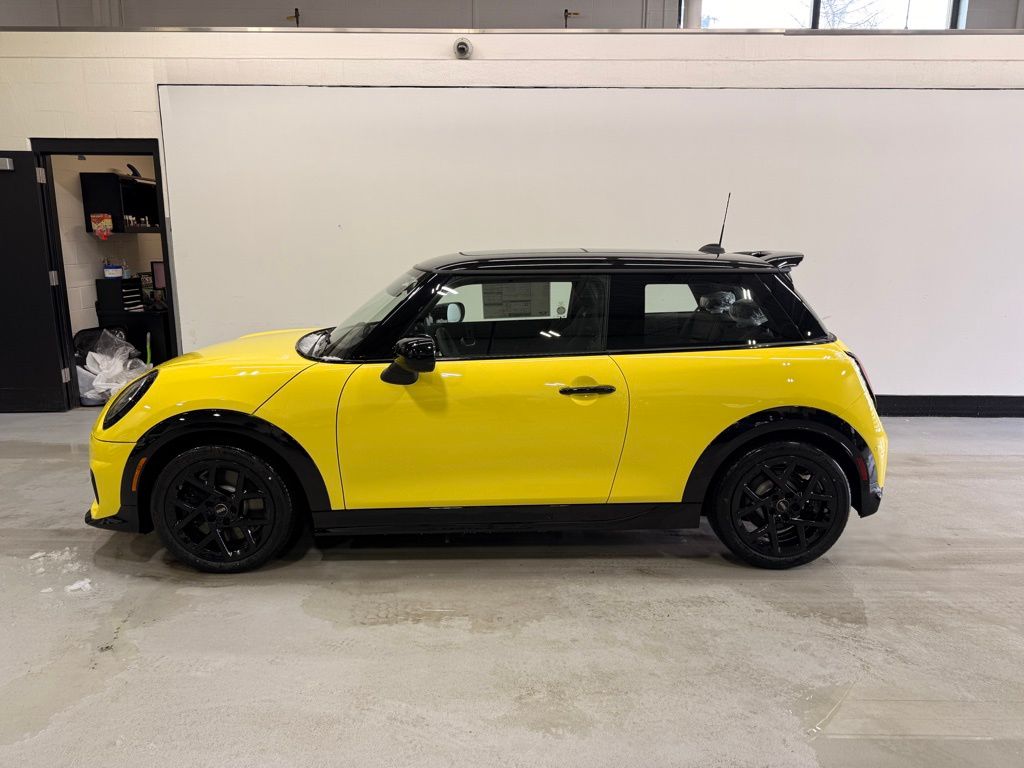 Thumbnail: 2026 MINI Cooper - 2