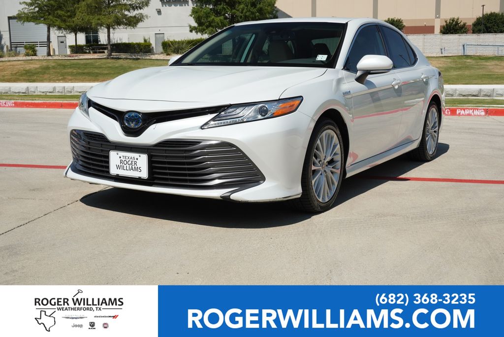 Used 2020 Toyota Camry Hybrid