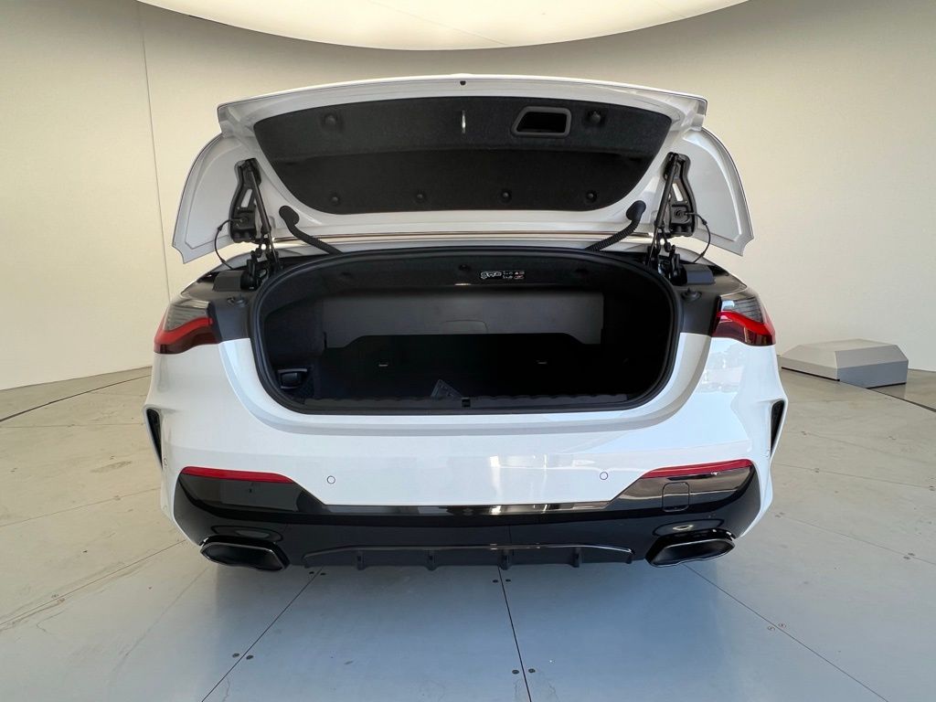 Thumbnail: 2021 BMW 4 Series - 9
