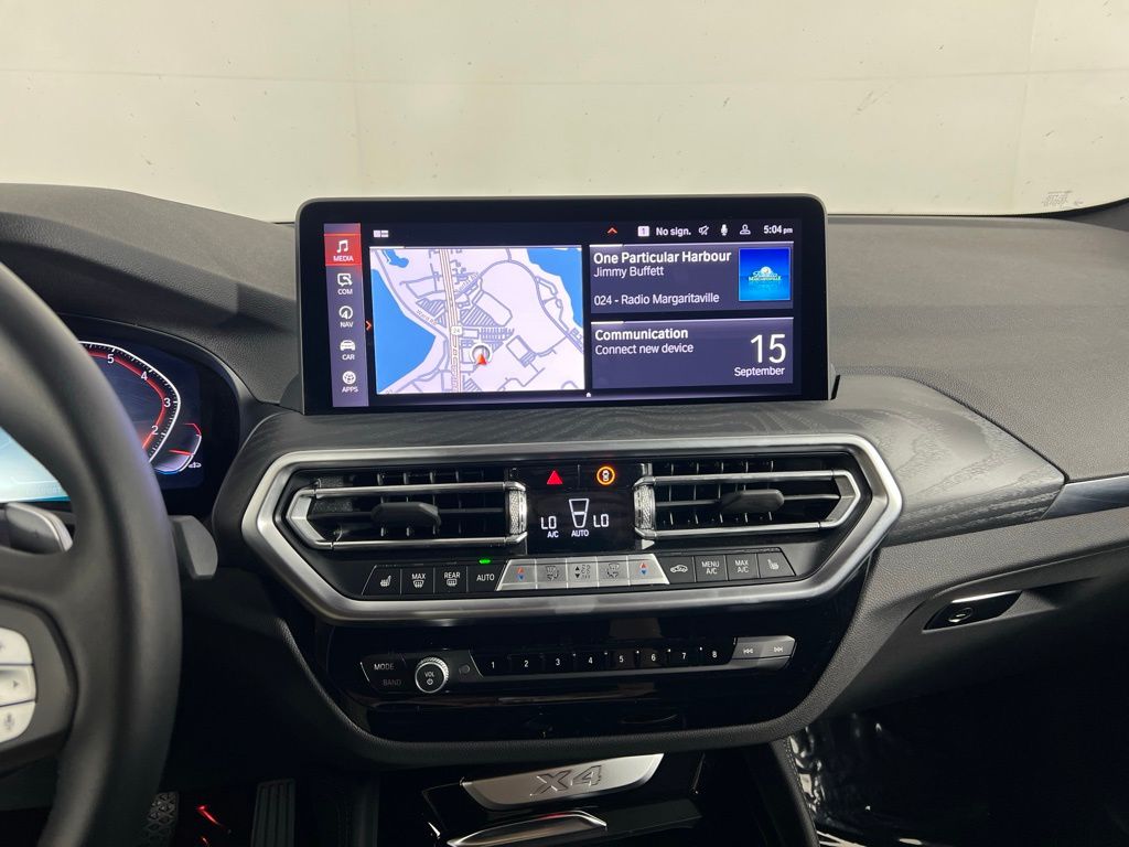 Thumbnail: 2025 BMW X4 - 20