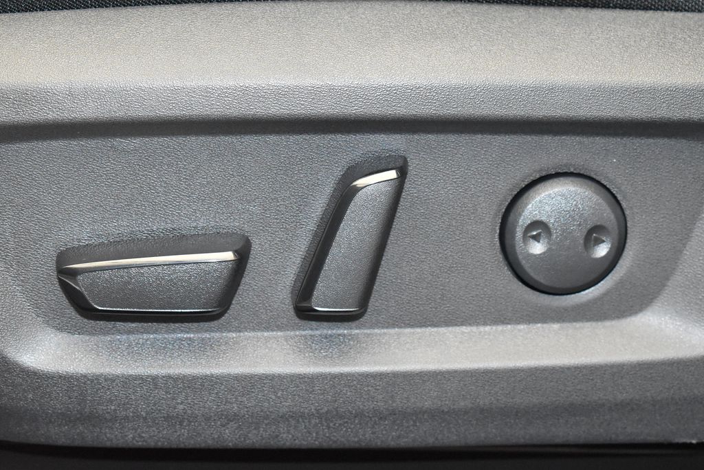 Thumbnail: 2026 Nissan Rogue - 14