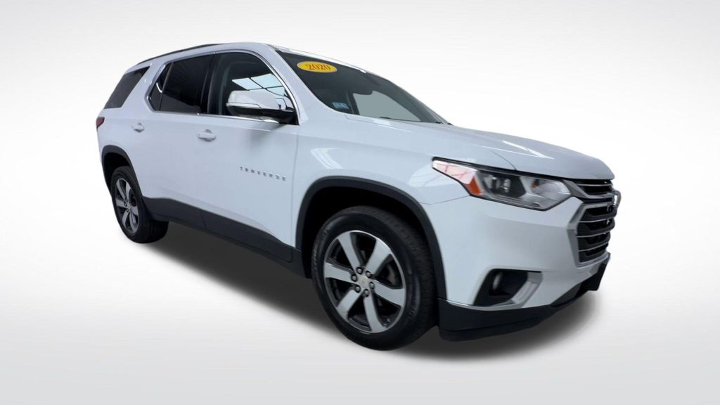 Used 2020 Chevrolet Traverse 3LT with VIN 1GNEVHKW7LJ241373 for sale in Swanzey, NH