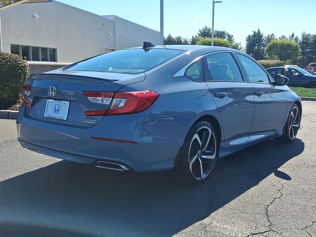 Thumbnail: 2022 Honda Accord - 6
