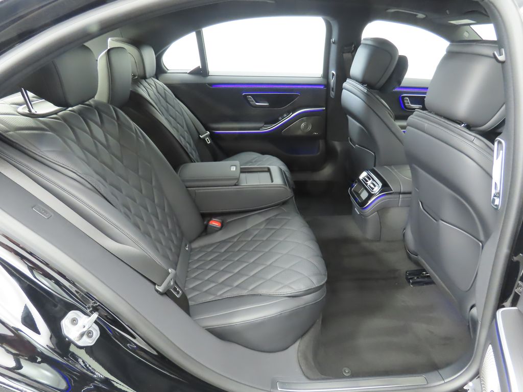2025 Mercedes-Benz S-Class S 580 23