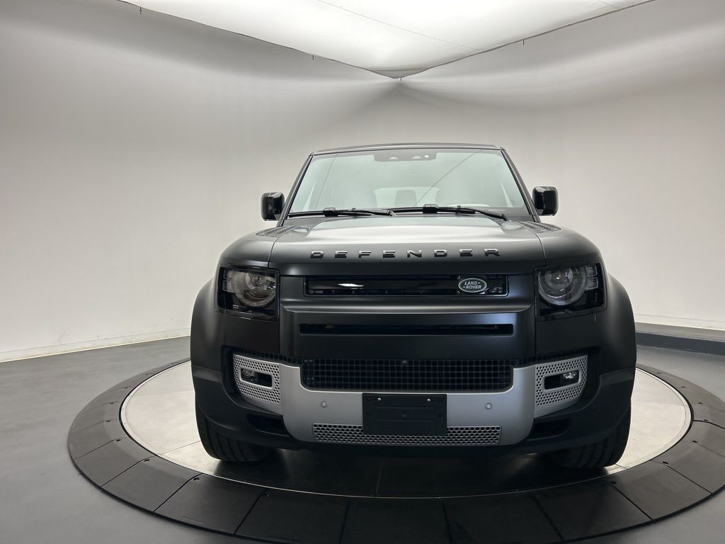Thumbnail: 2024 Land Rover Defender - 8