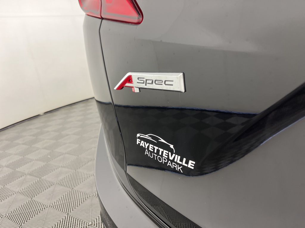 Thumbnail: 2026 Acura RDX - 4