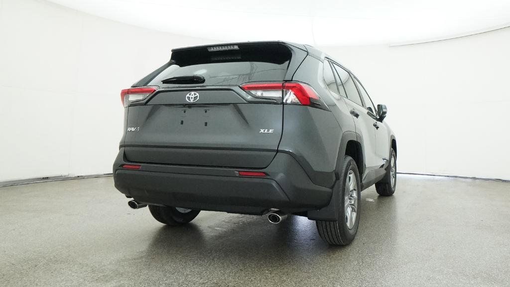 Thumbnail: 2025 Toyota RAV4 - 17