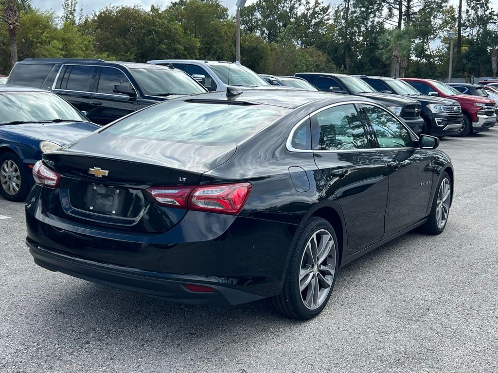 2022 Chevrolet Malibu LT 3