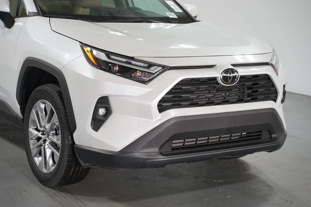 Thumbnail: 2024 Toyota RAV4 - 4
