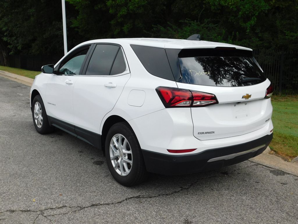 Thumbnail: 2024 Chevrolet Equinox - 3