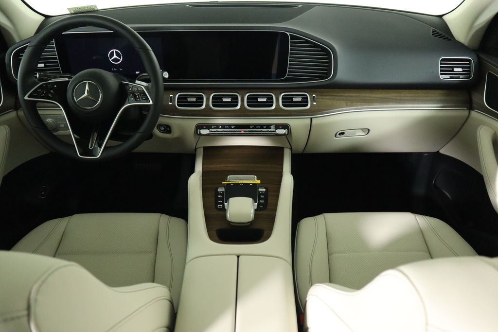 Thumbnail: 2025 Mercedes-Benz GLE - 13