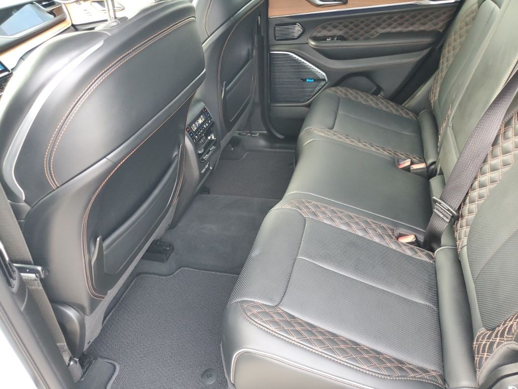 Used Car 2023 Jeep Grand Cherokee  Summit Reserve 4xe For Sale In Austin, Texas