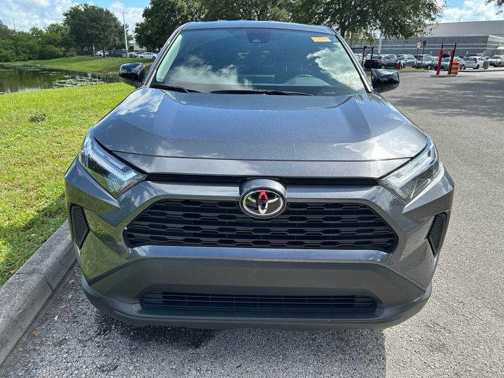 Thumbnail: 2024 Toyota RAV4 - 8