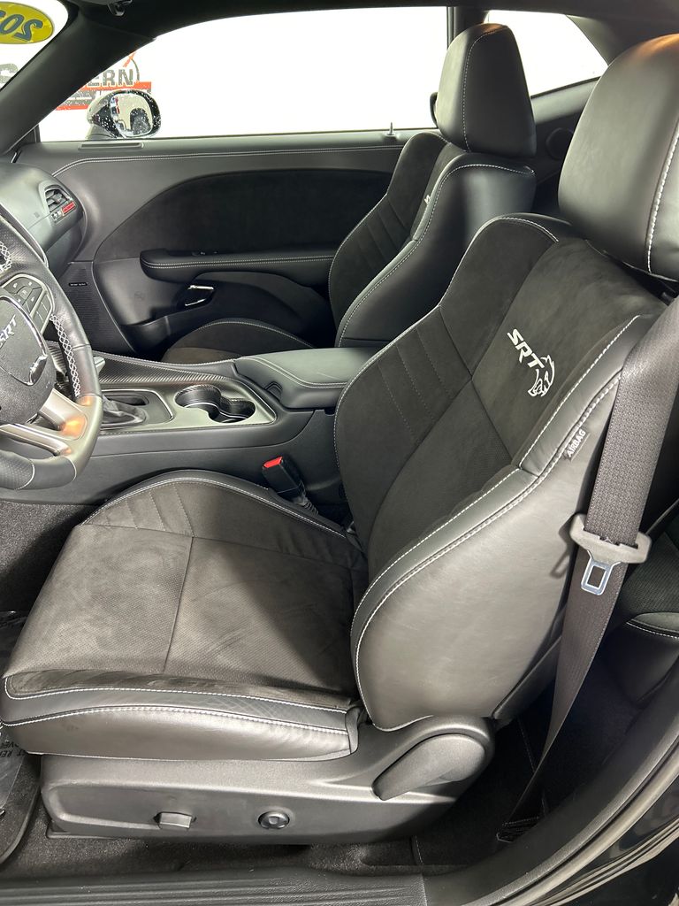 Used 2023 Black Dodge SRT Hellcat Jailbreak image 12