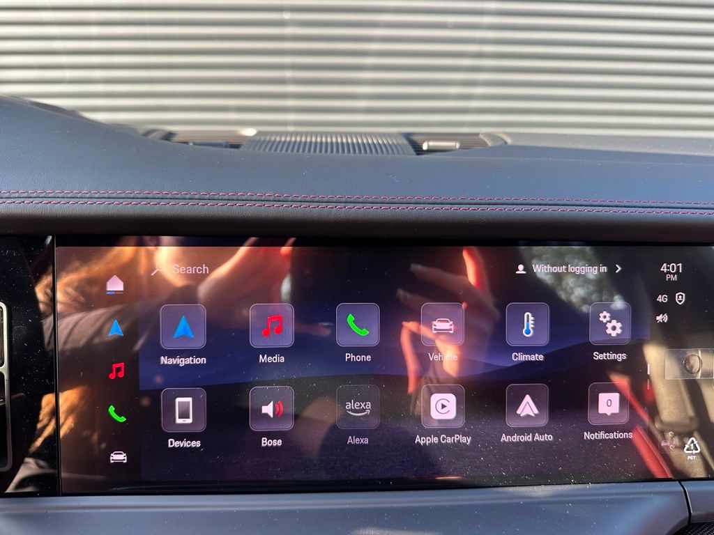 Thumbnail: 2026 Porsche Panamera - 28