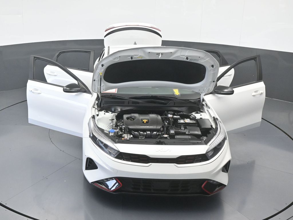 Used 2024 Snow White Pearl Kia GT-Line image 70