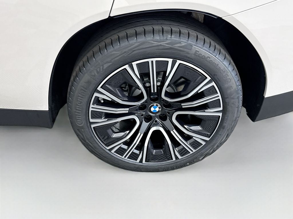 Thumbnail: 2026 BMW X3 - 30