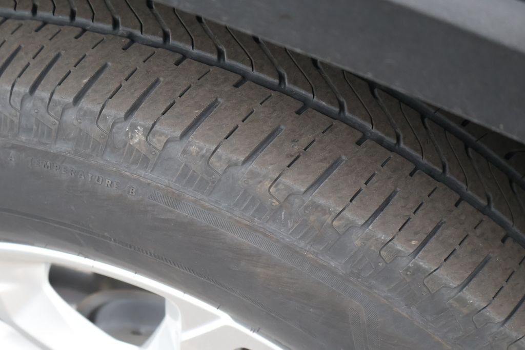 Thumbnail: 2023 Chevrolet Traverse - 6