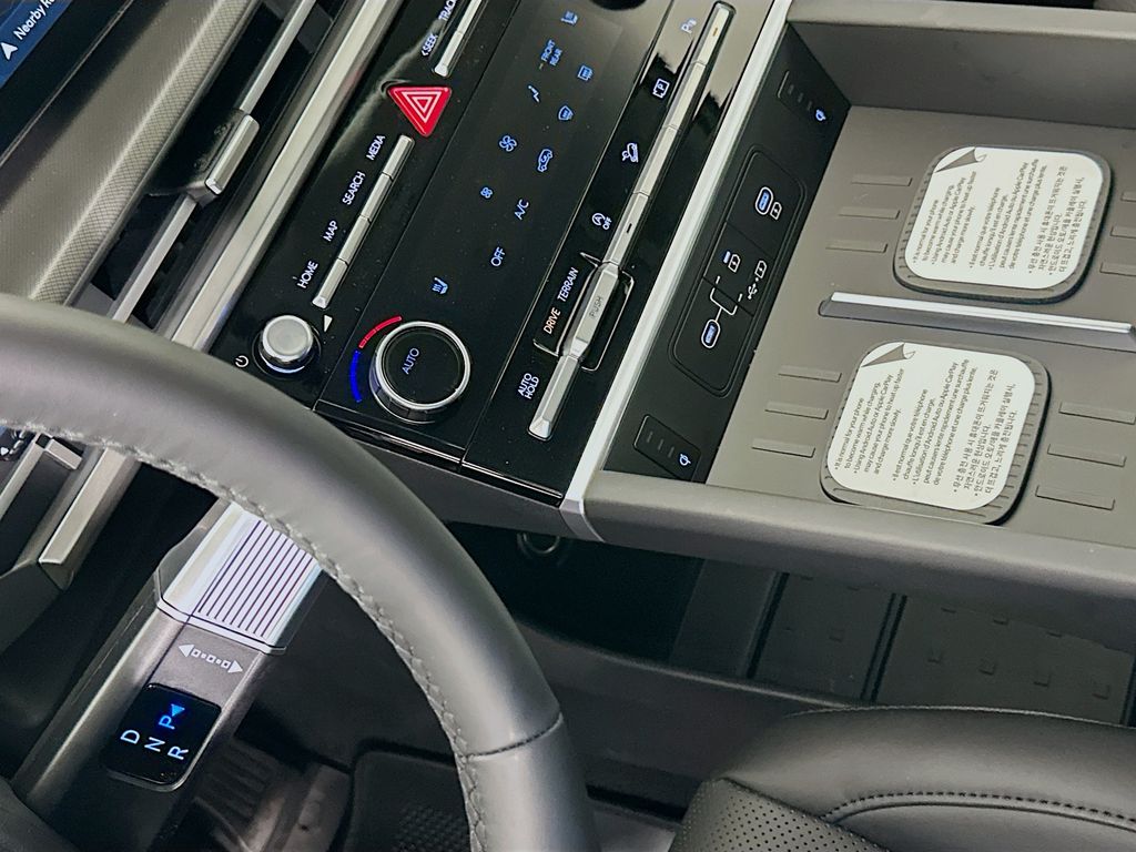 Thumbnail: 2026 Hyundai Santa Fe - 15