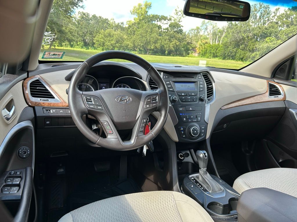 Thumbnail: 2013 Hyundai Santa Fe - 12