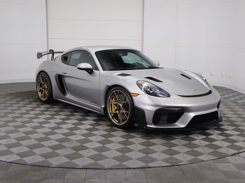 2023 Porsche 718 Cayman GT4 RS 3