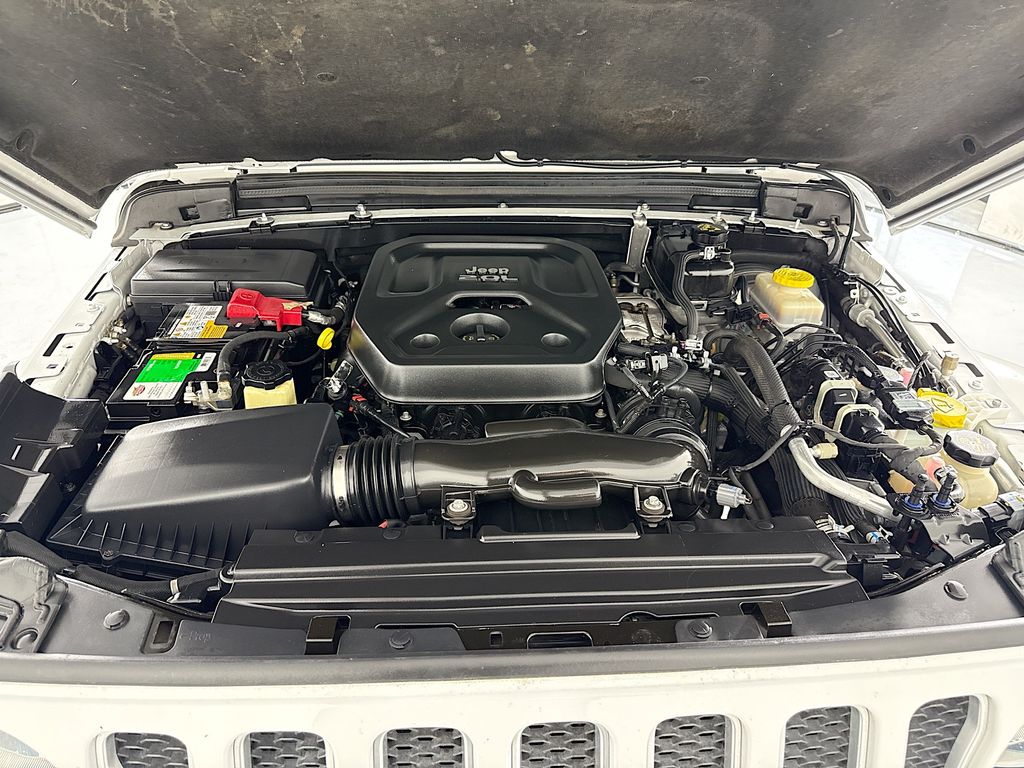 Thumbnail: 2019 Jeep Wrangler - 29