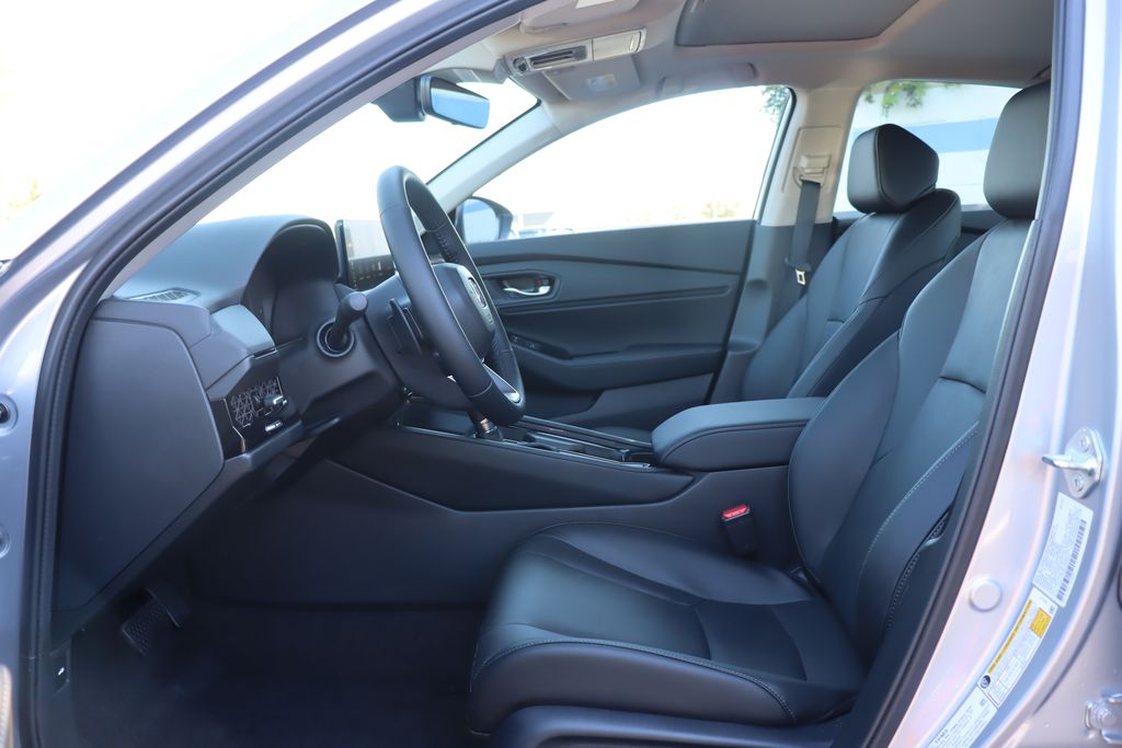 Thumbnail: 2025 Honda Accord - 29