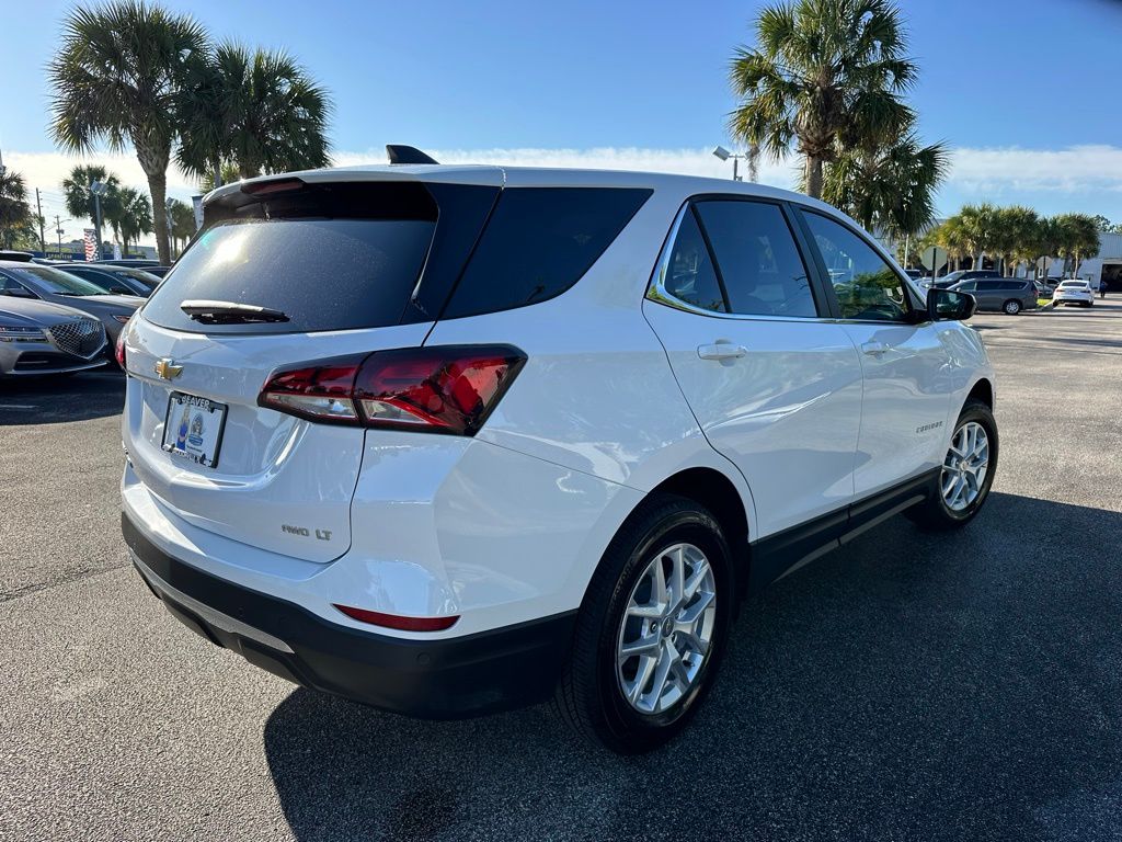 2024 Chevrolet Equinox LT 8