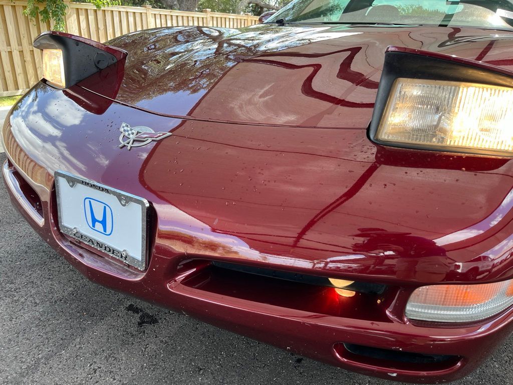 Thumbnail: 2003 Chevrolet Corvette - 13